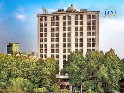 هتل اسپیناس بلوار تهران (خلیج فارس سابق)
