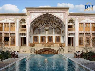 هتل مهینستان راهب کاشان