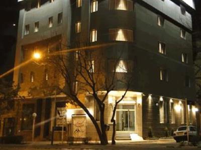 هتل آپارتمان مهرگان تهران