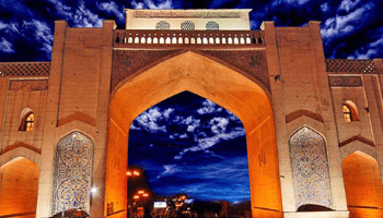 دروازه قرآن | تصاویر + آدرس + اطلاعات کامل در مورد این بنا 