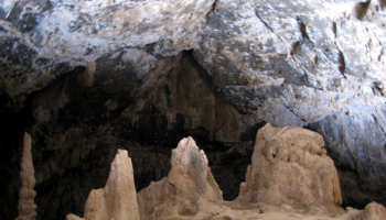 غار شگفت یزدان کجاست؟ راهنمای بازدید + عکس و آدرس