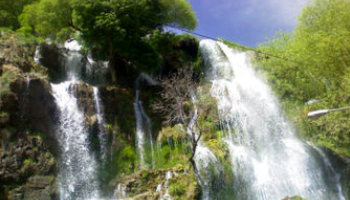 آبشار نیاسر کاشان | آدرس ، عکس و معرفی کامل