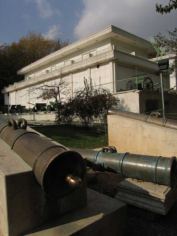 موزه نظامی (کاخ شهرام)